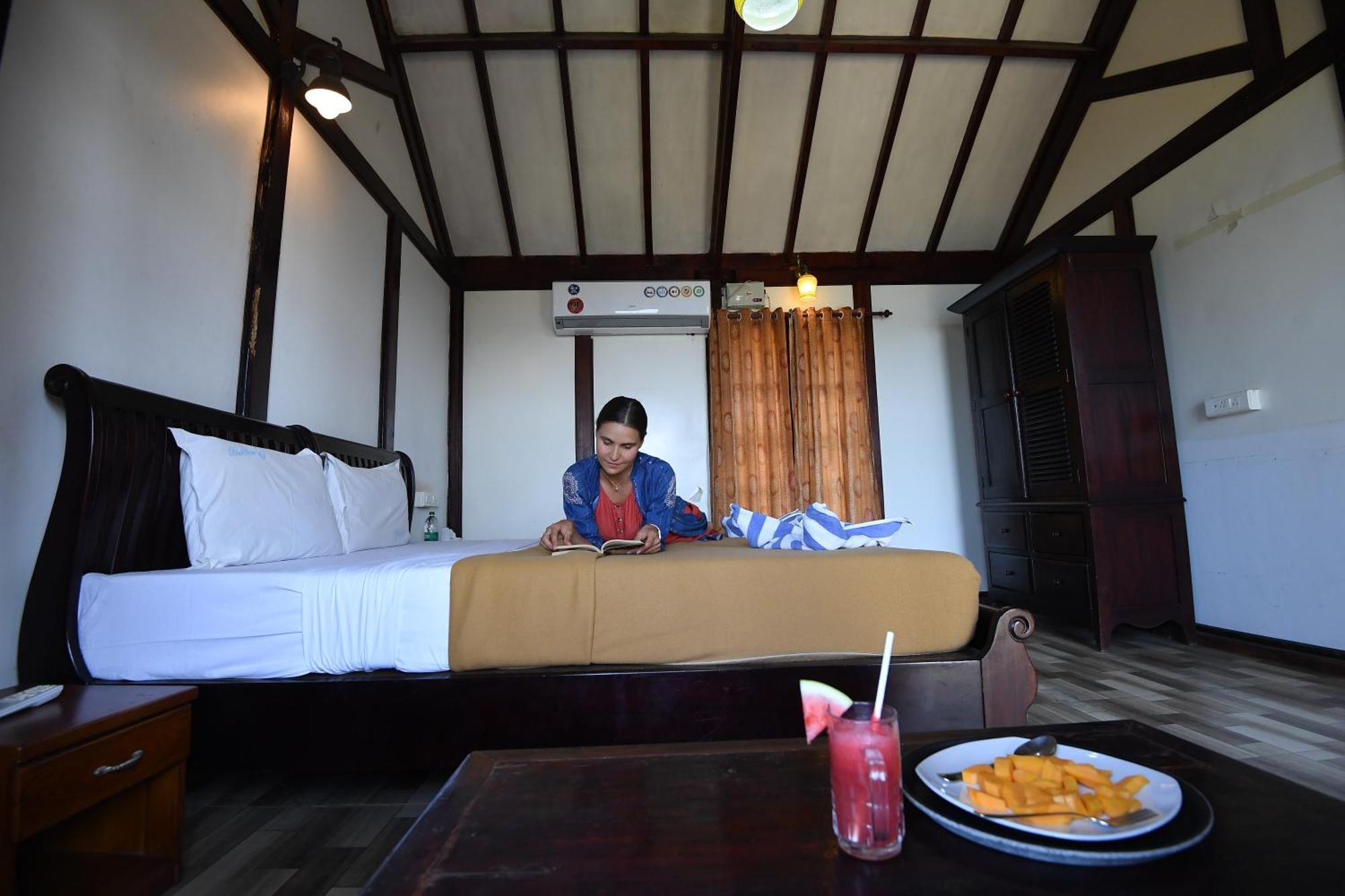 Blue Water Beach Resort Varkala Habitación foto