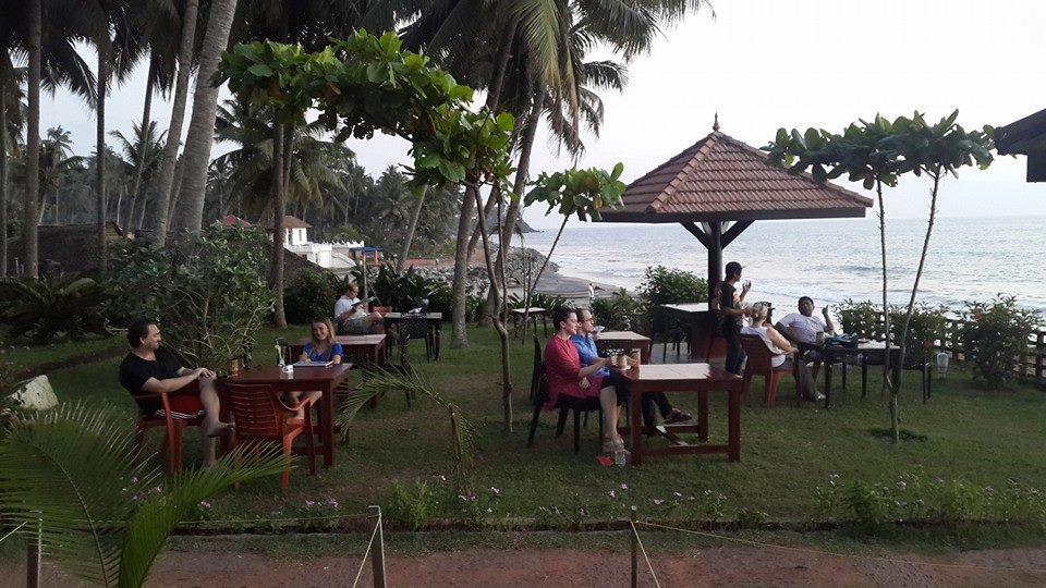 Blue Water Beach Resort Varkala Exterior foto